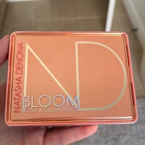 Natasha Denona Bloom face palette